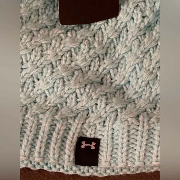 Under Armour Women’s Beanie — Baby Blue - Picture 7 of 14